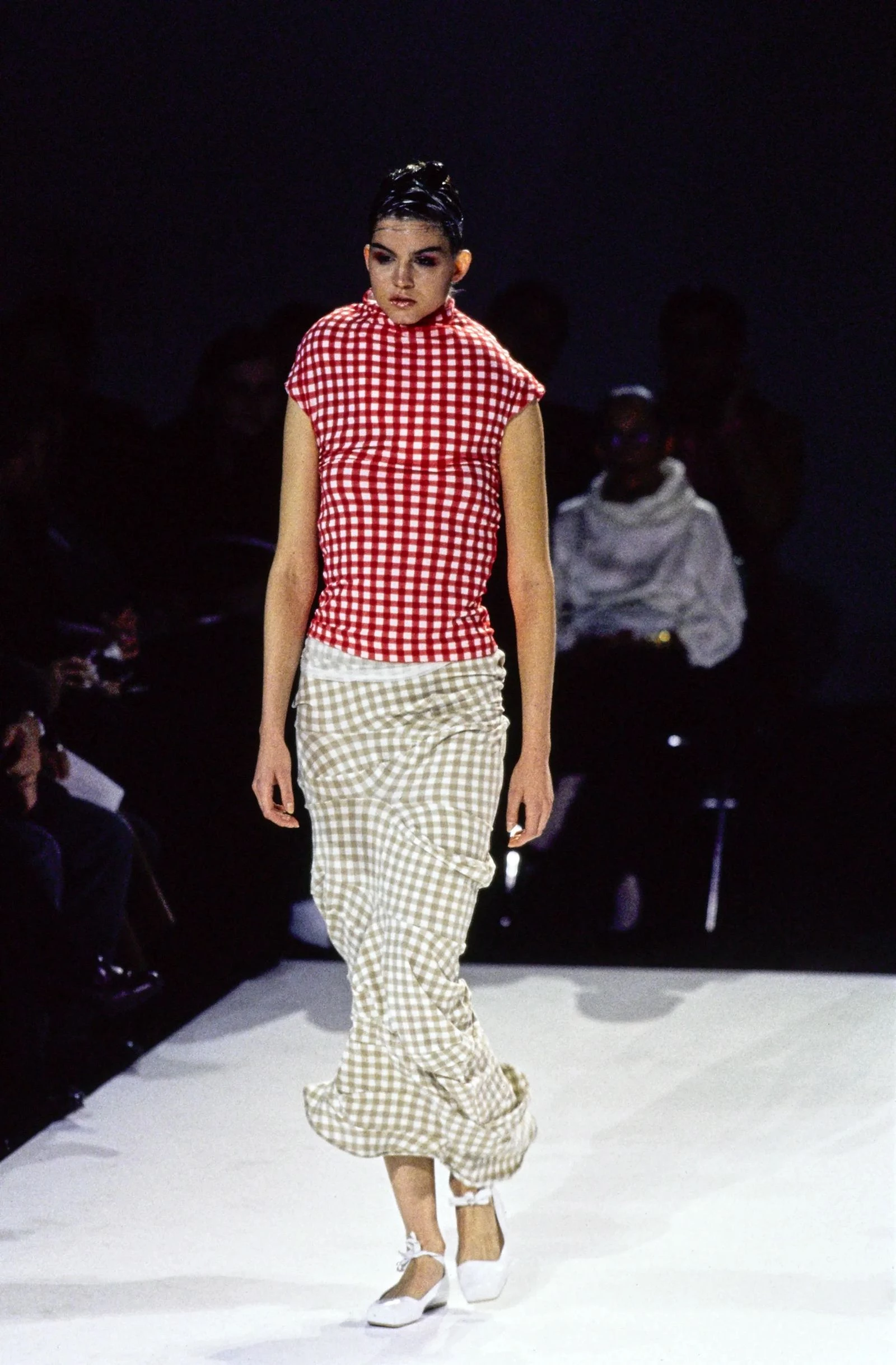Comme des Garçons весна-літо 1997 Comme des Garçons весна-літо 19973