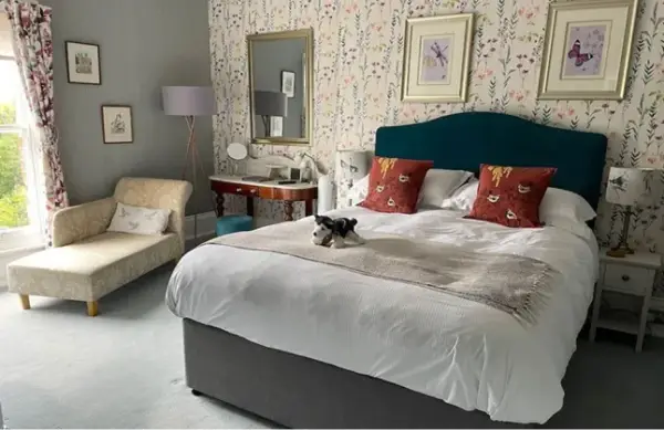 Англійський B&B визнали найкращим у країні 11 MonkBridge House, визнаний найкращим Bed & Breakfast у Йорку у 2024 році, розташований лише за кілька хвилин https://www.monkbridgehouseyork.com/hire/