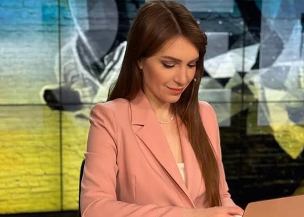 Відома українська ведуча вперше стала мамою0