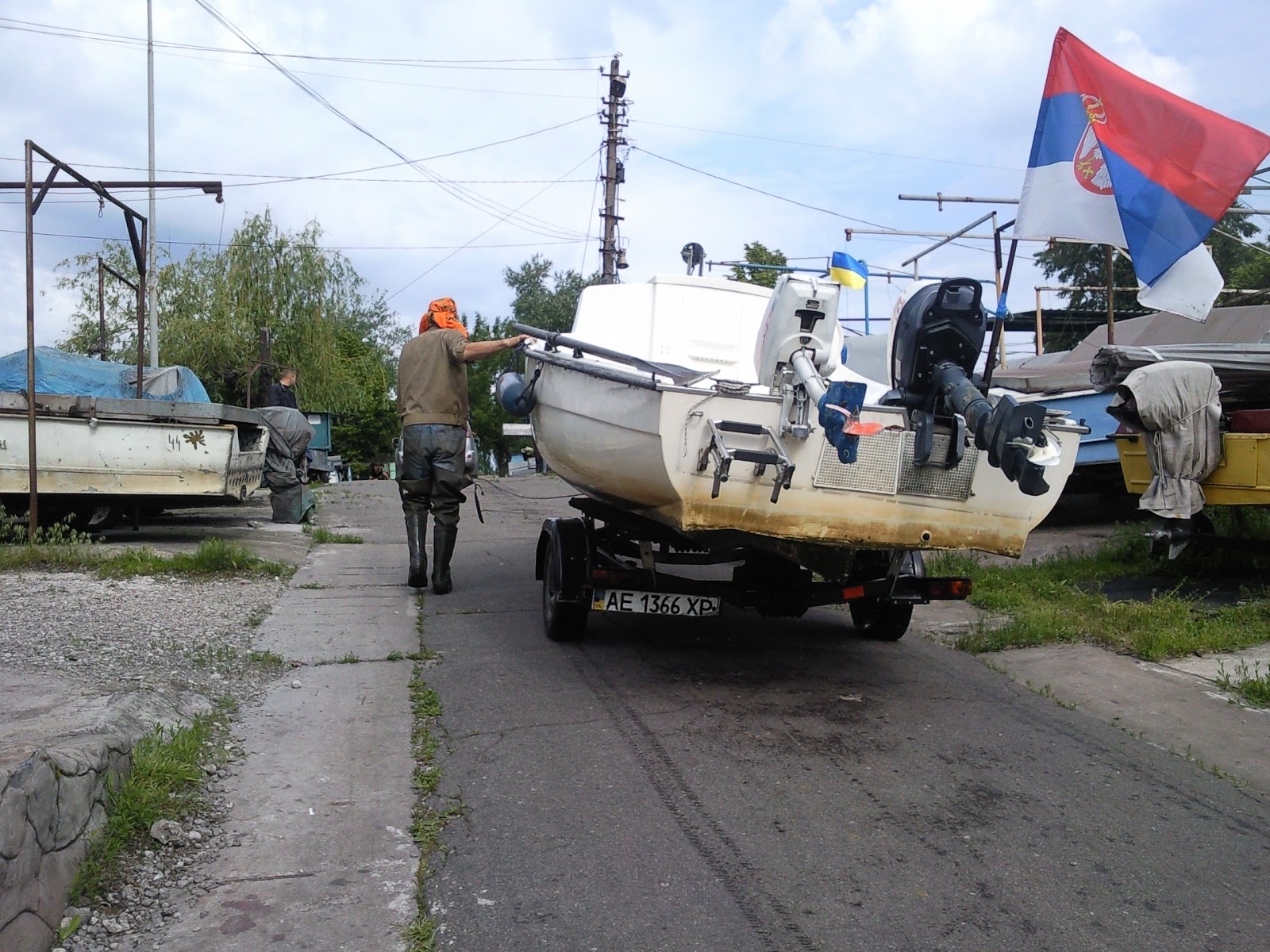 Від Дунаю до Прип'яті. Неймовірна подорож серба Володі Паповича водними шляхами України | Mandry21