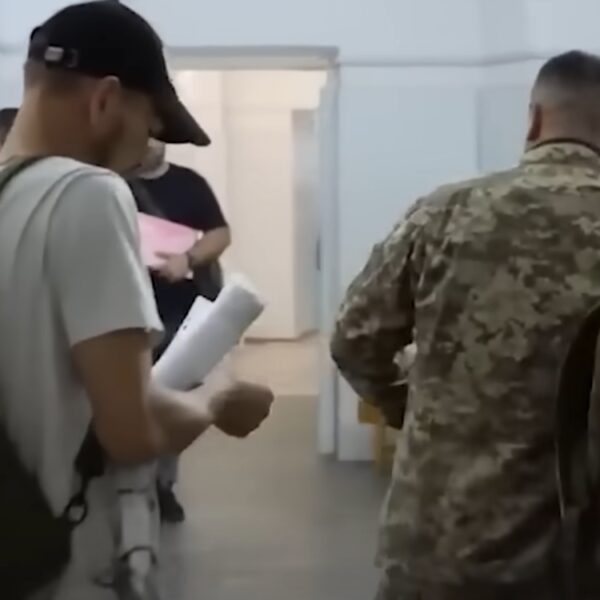 Кого з “заброньованих” може торкнутися мобілізація: ТЦК надсилають повістки