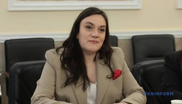 Бережна обговорила з керівниками мистецьких установ пріоритети на 2026-2027 роки 15