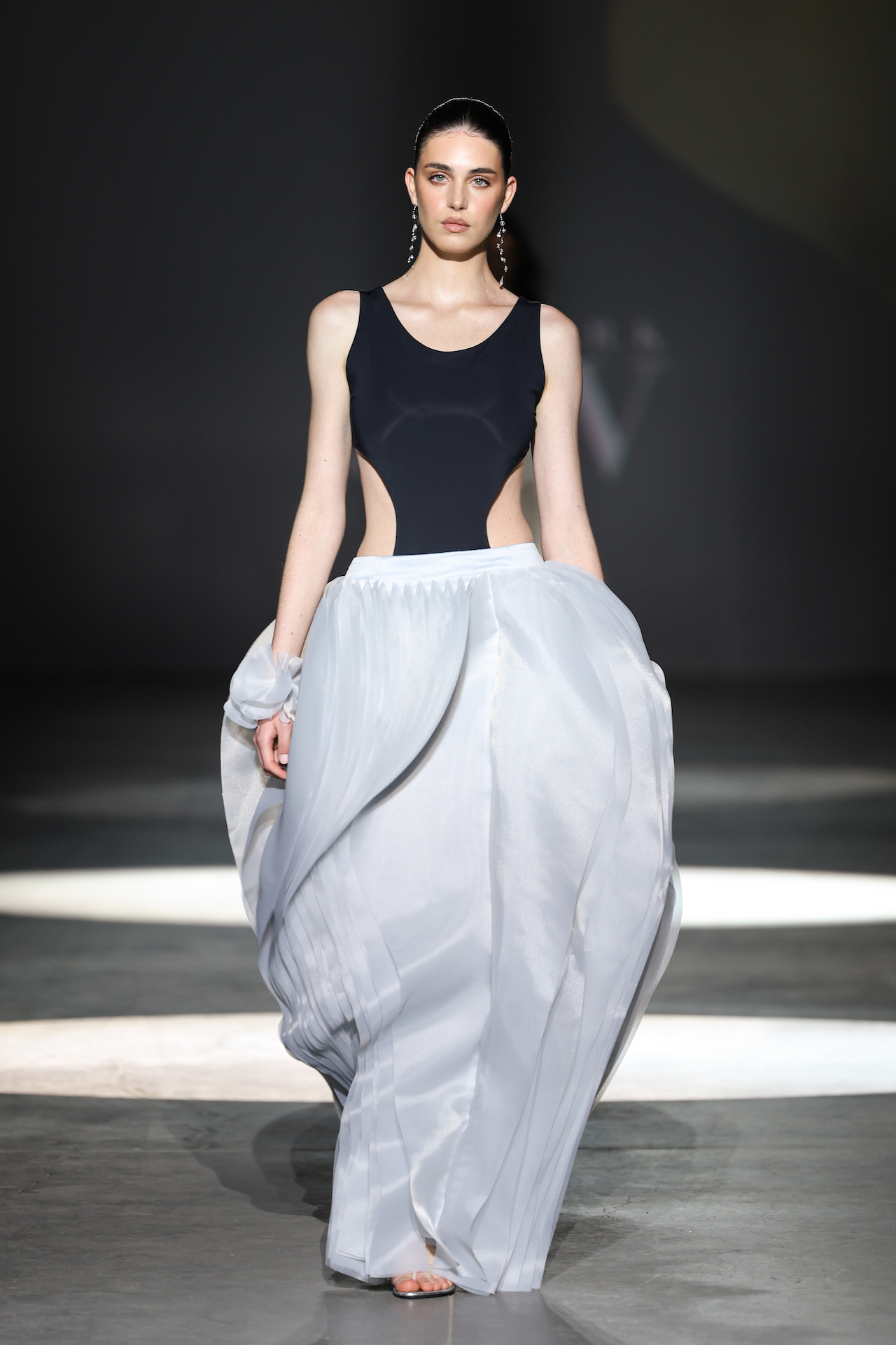 Яким був п'ятий день Ukrainian Fashion Week SS27: яскраві шоу, нові імена та закриття модного тижня36