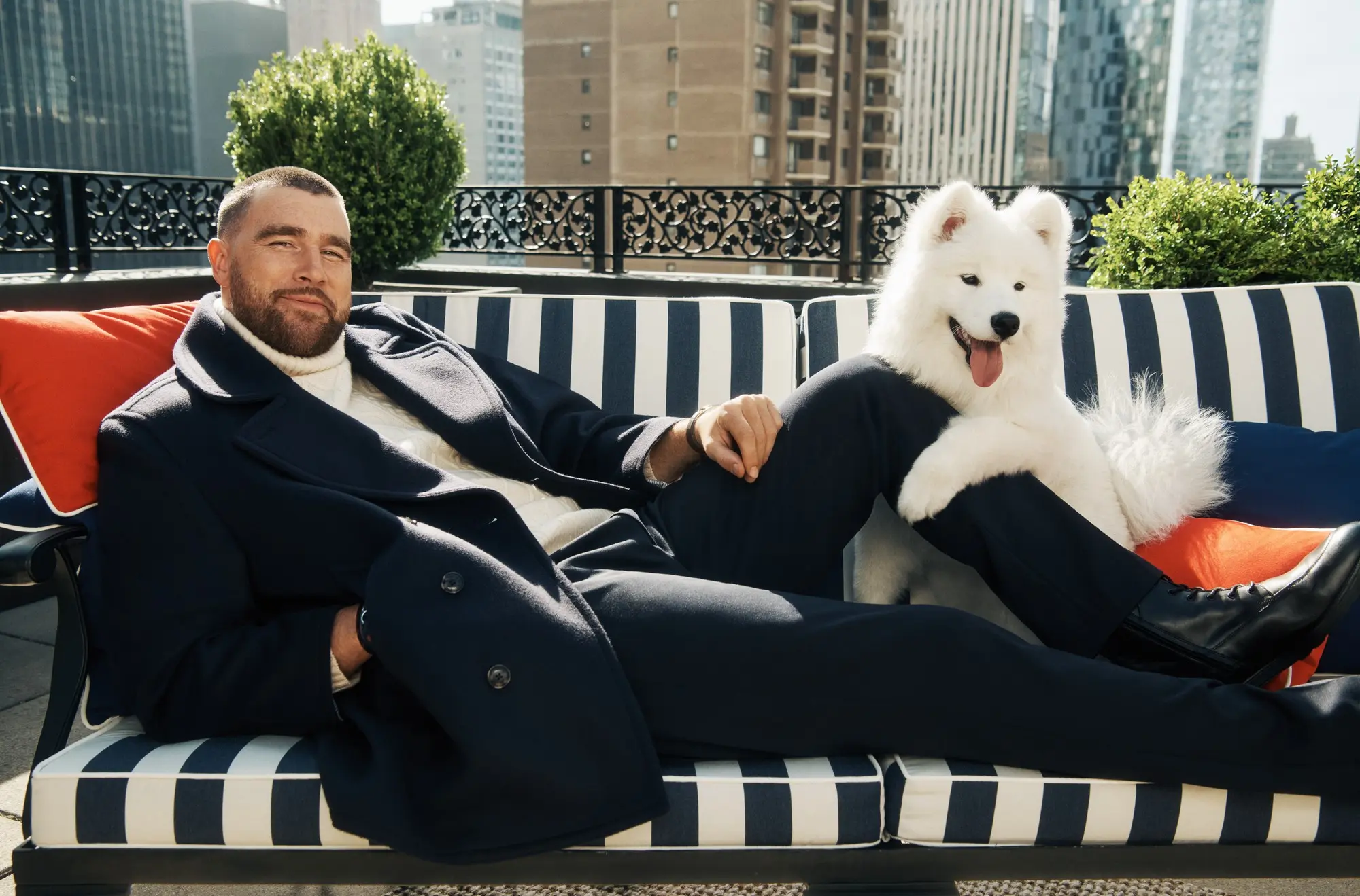 Модний дебют: чоловік Тейлор Свіфт став обличчям бренду Tommy Hilfiger1