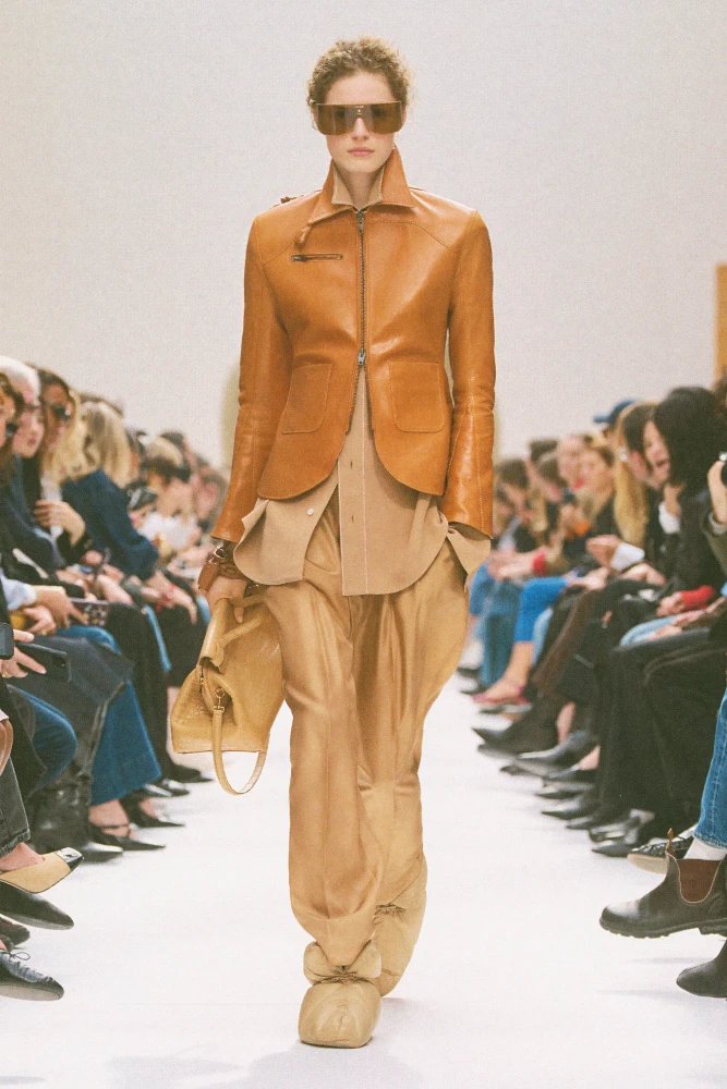 Стильні fashion-рішення, які варто спробувати в осінніх образах 2026 року2