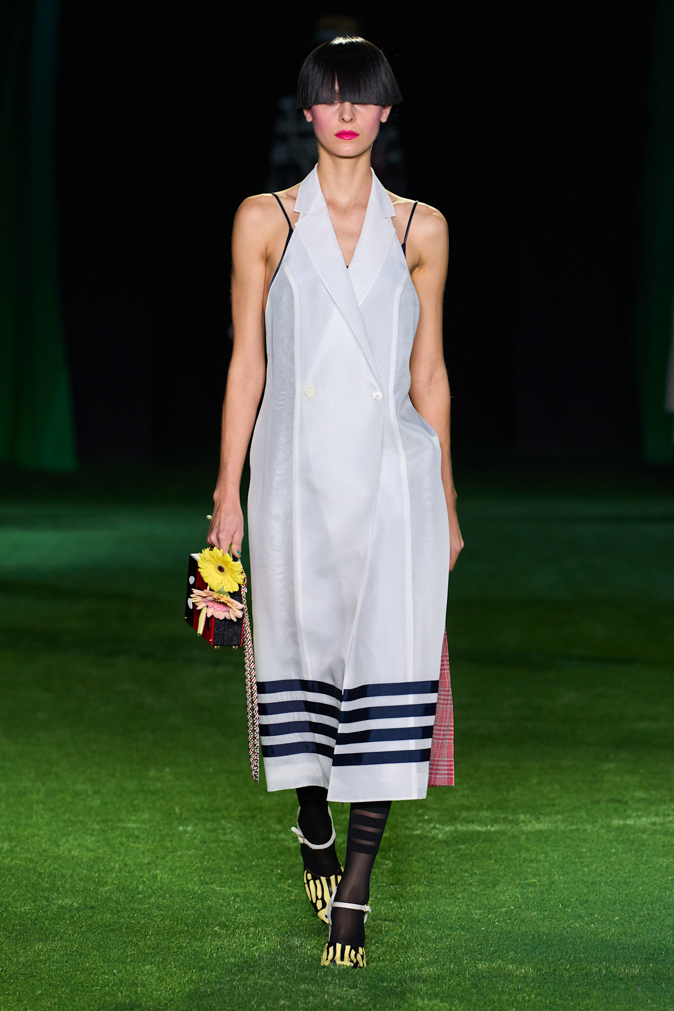 Народження метелика: роздивляємося нову колекцію Thom Browne весна-літо 202715