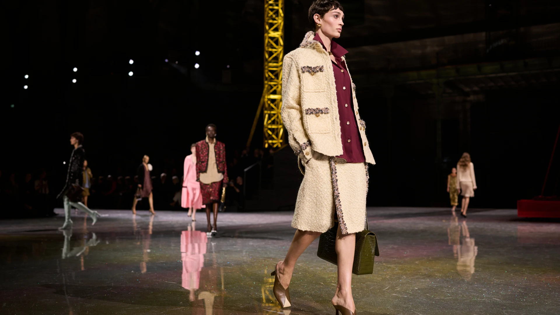 Головна 205 Осінь 2026: трендові fashion-рішення для стильних образів