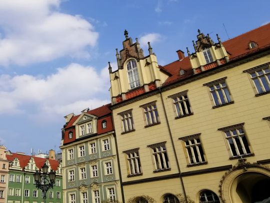 Польські ультраправі пропонують обмежити купівлю житла іноземцями 4 Польські ультраправі пропонують обмежити купівлю житла іноземцями 4