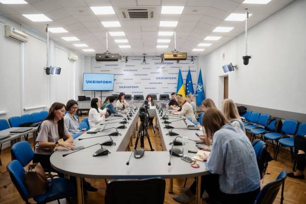Українські медіа готують законопроєкт для регулювання штучного інтелекту