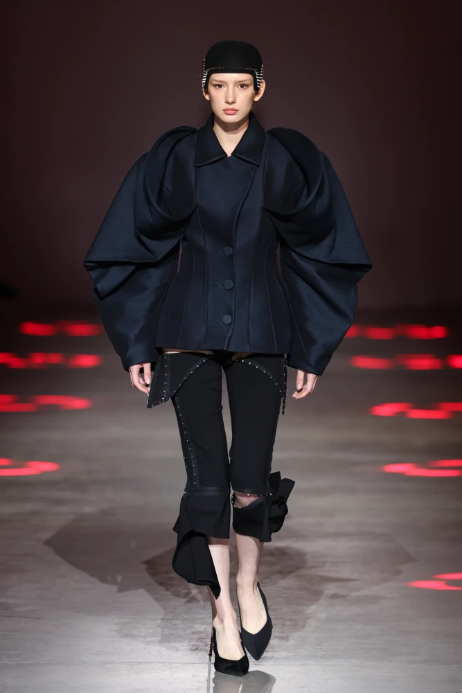 Ukrainian Fashion Week: найяскравіші події п'ятого дня 193 Найцікавіші покази та презентації п’ятого дня Ukrainian Fashion Week44