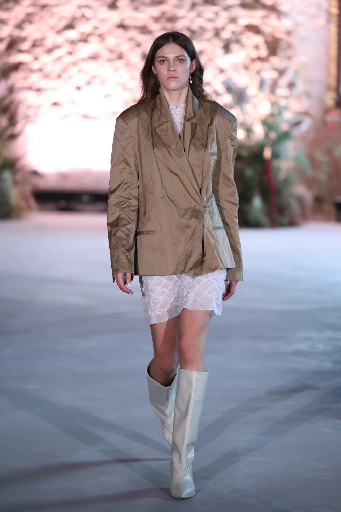 Ukrainian Fashion Week: найяскравіші події п'ятого дня 174 Найцікавіші покази та презентації п’ятого дня Ukrainian Fashion Week25