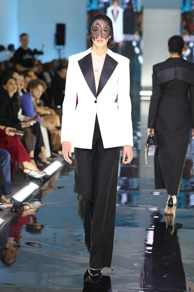Найцікавіші покази та презентації четвертого дня Ukrainian Fashion Week142