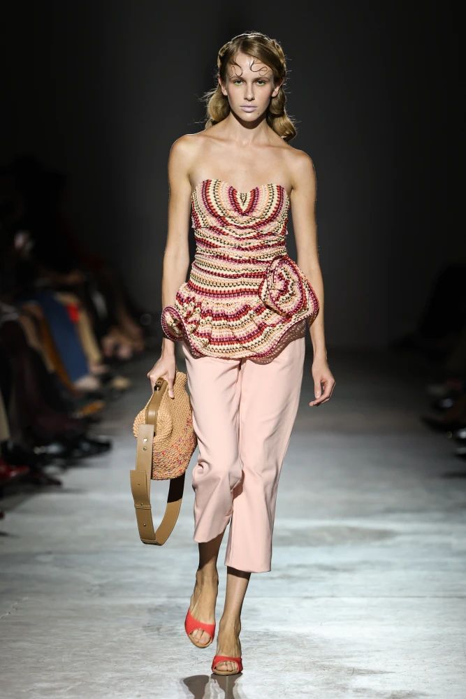 Ukrainian Fashion Week: найяскравіші події п'ятого дня 286 Найцікавіші покази та презентації п’ятого дня Ukrainian Fashion Week137