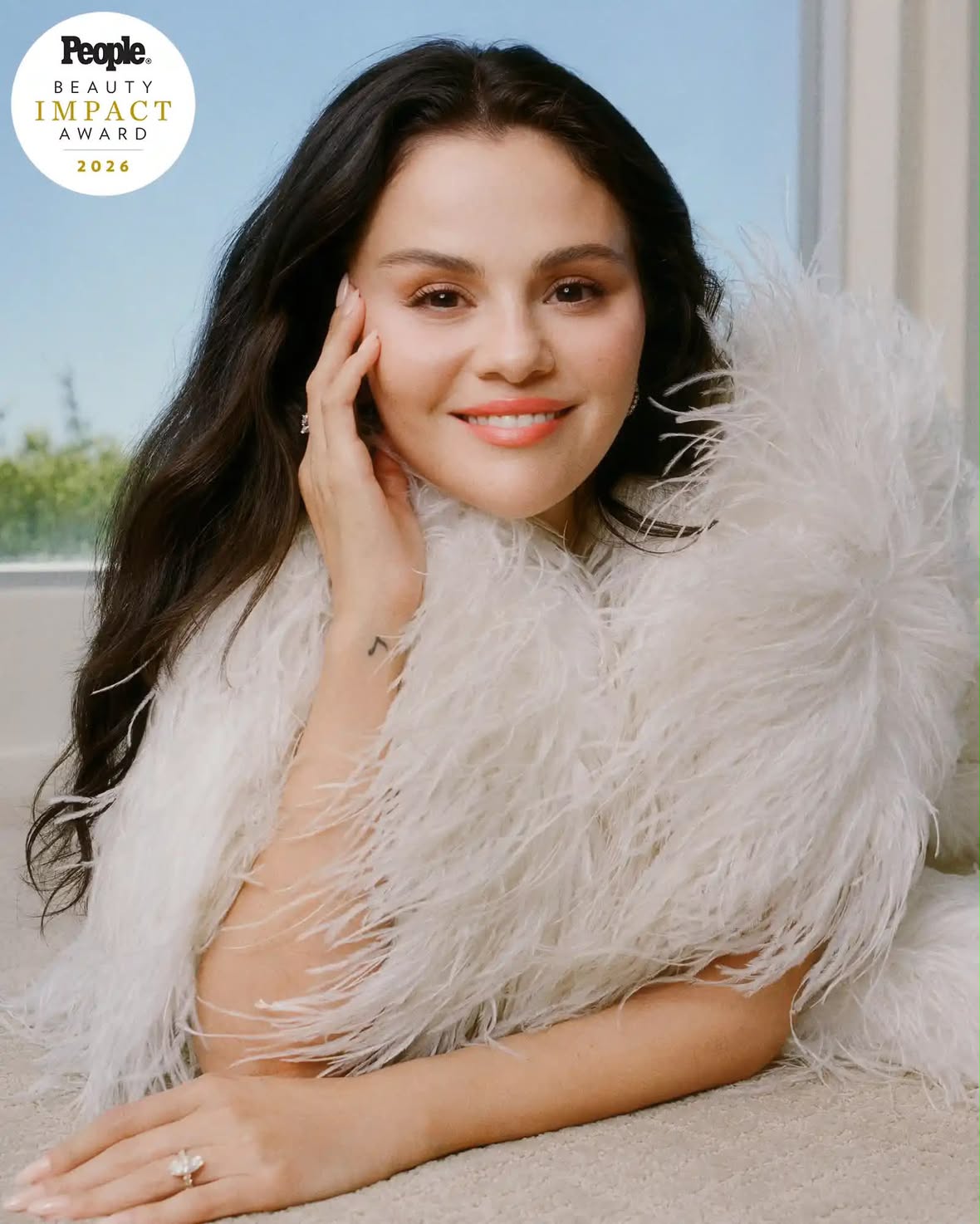 Селена Гомес вибрала сукню українського бренду Lever Couture для нової зйомки: фото2