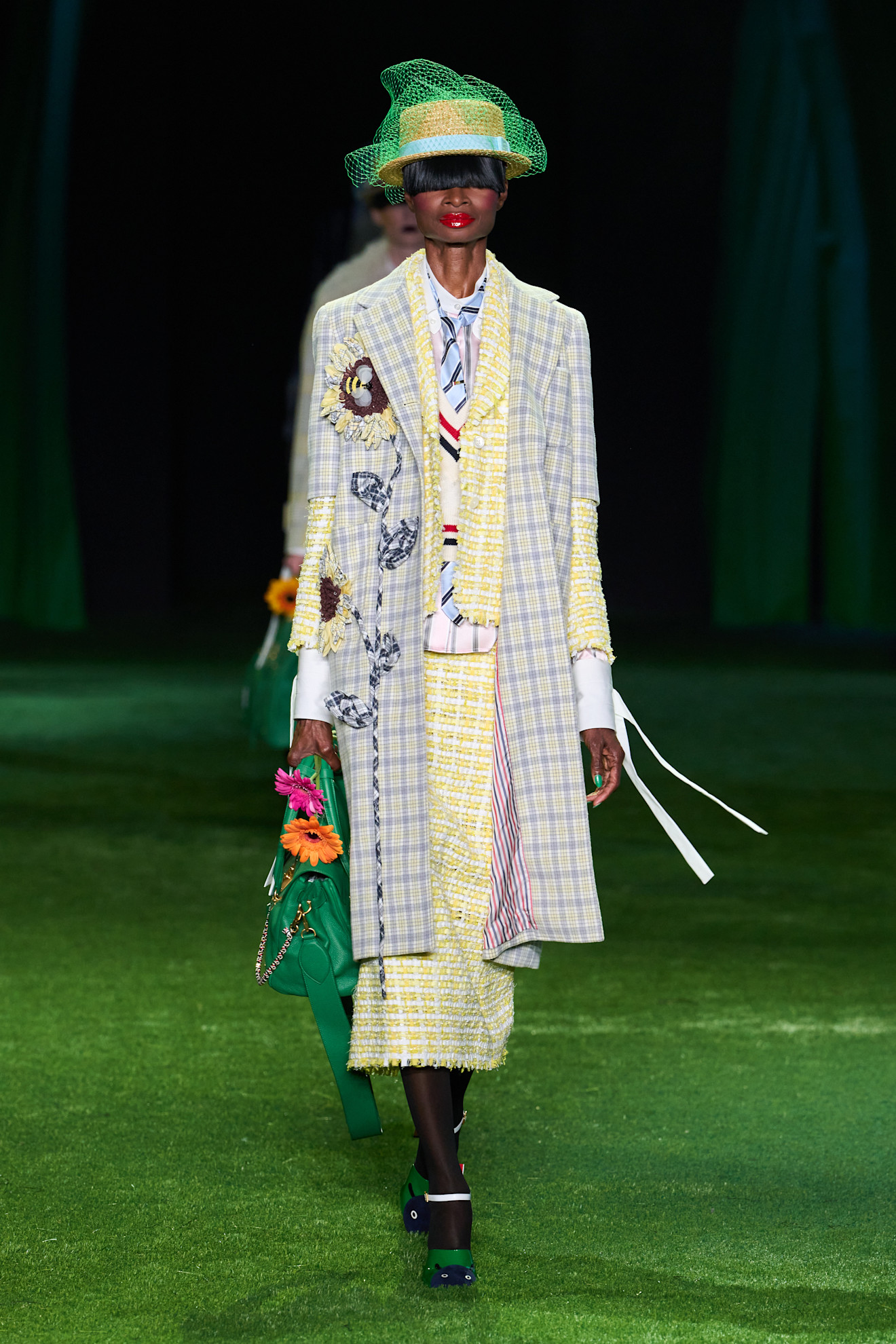 Народження метелика: роздивляємося нову колекцію Thom Browne весна-літо 202726