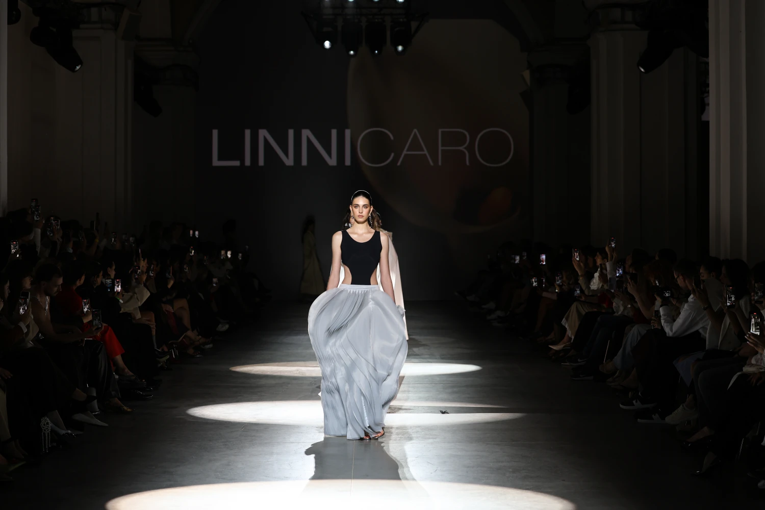Ukrainian Fashion Week: найяскравіші події п'ятого дня 208 Найцікавіші покази та презентації п’ятого дня Ukrainian Fashion Week59