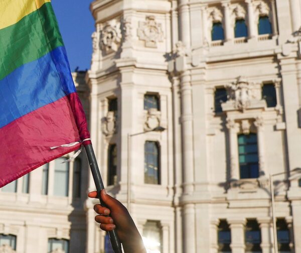Іспанія: третина молодих ЛГБТІК+ стикнулася з дискримінацією торік