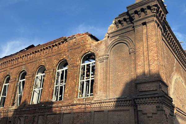 Російський дрон атакував історичний корпус Запорізького університету