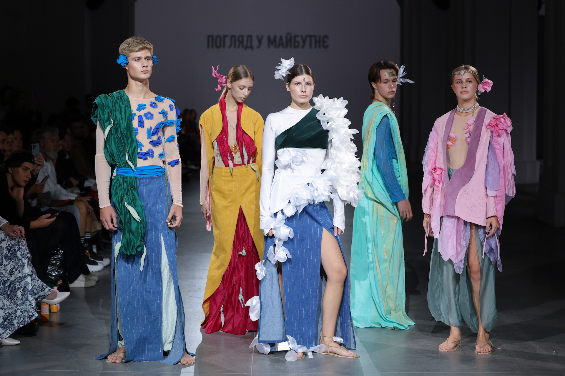 Яким був п'ятий день Ukrainian Fashion Week SS27: яскраві шоу, нові імена та закриття модного тижня100
