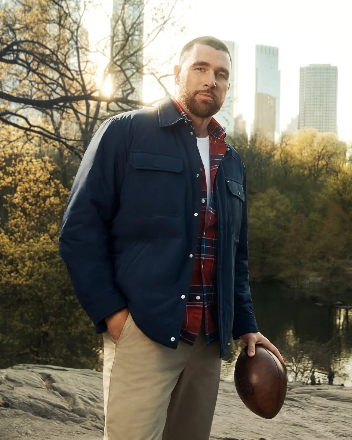 Модний дебют: чоловік Тейлор Свіфт став обличчям бренду Tommy Hilfiger4