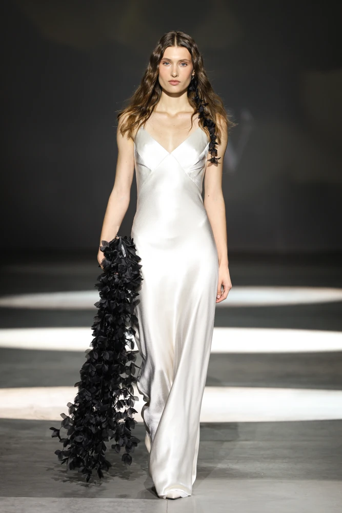 Ukrainian Fashion Week: найяскравіші події п'ятого дня 226 Найцікавіші покази та презентації п’ятого дня Ukrainian Fashion Week77