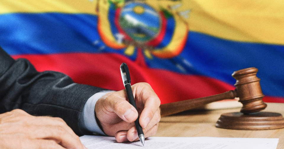 Еквадор заборонив одностатевим парам усиновлювати дітей 2 В Еквадорі заборонили ЛГБТІК+ парам усиновлювати дітей0