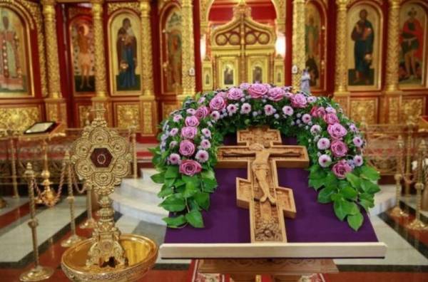 Воздвиження: одноденний піст та заборони святкового дня 6