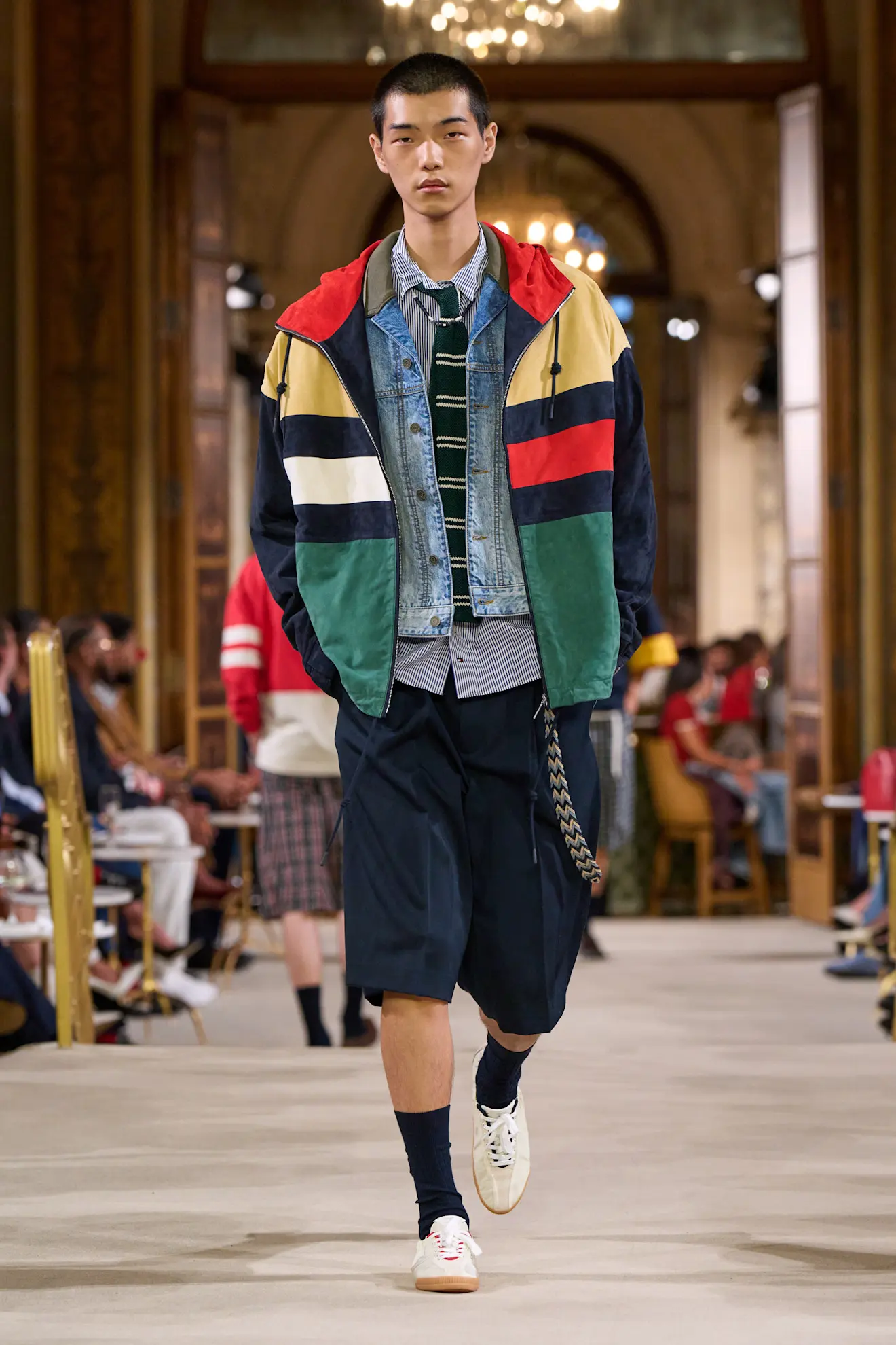 Джіджі Хадід відкрила показ Tommy Hilfiger у Нью-Йорку9
