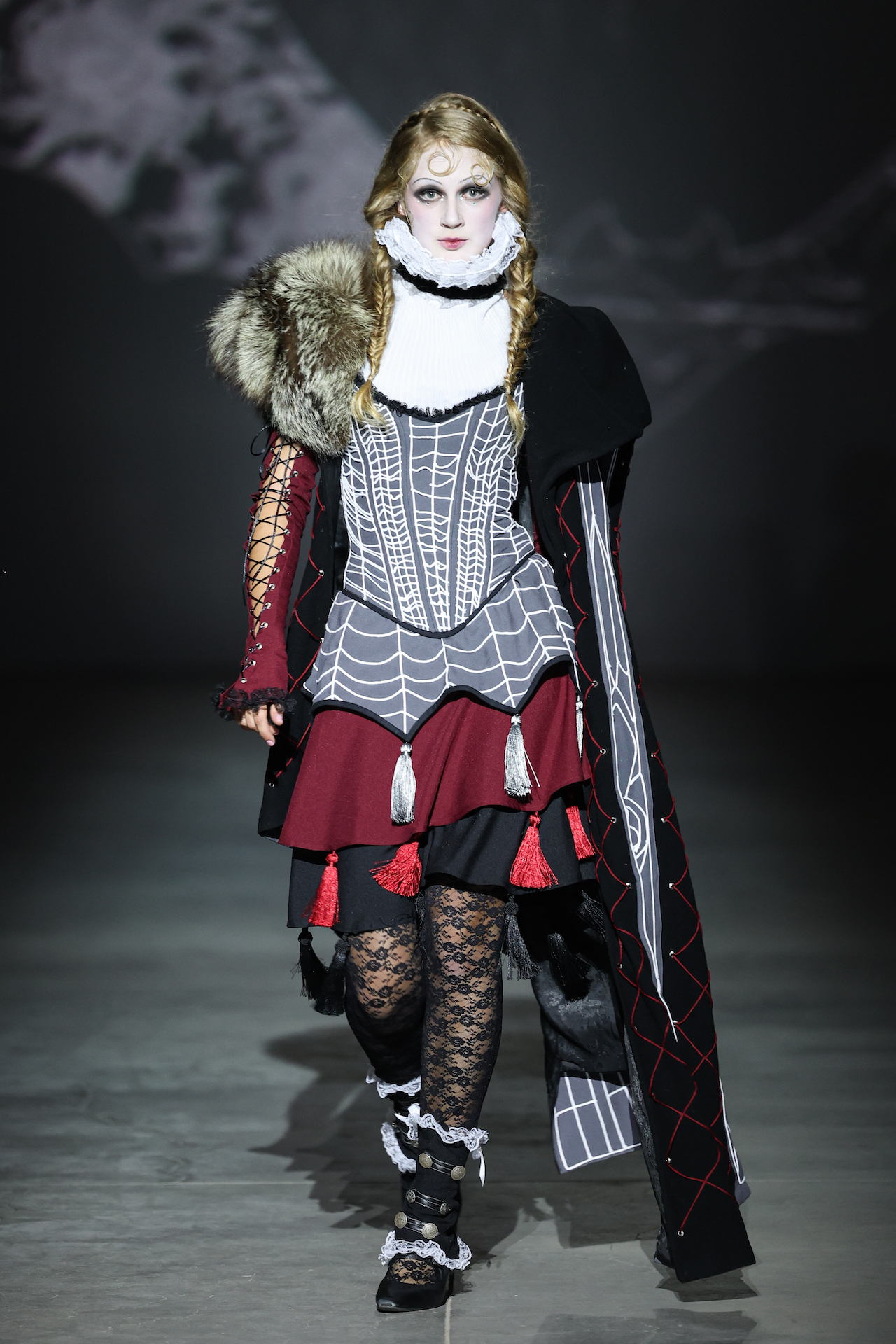 Яким був п'ятий день Ukrainian Fashion Week SS27: яскраві шоу, нові імена та закриття модного тижня85