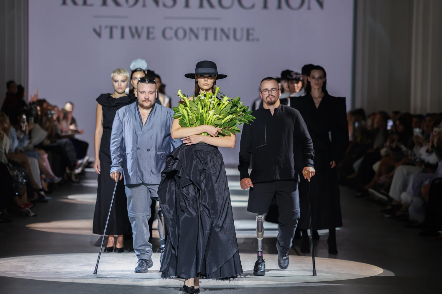 Найцікавіші покази та презентації третього дня Ukrainian Fashion Week58