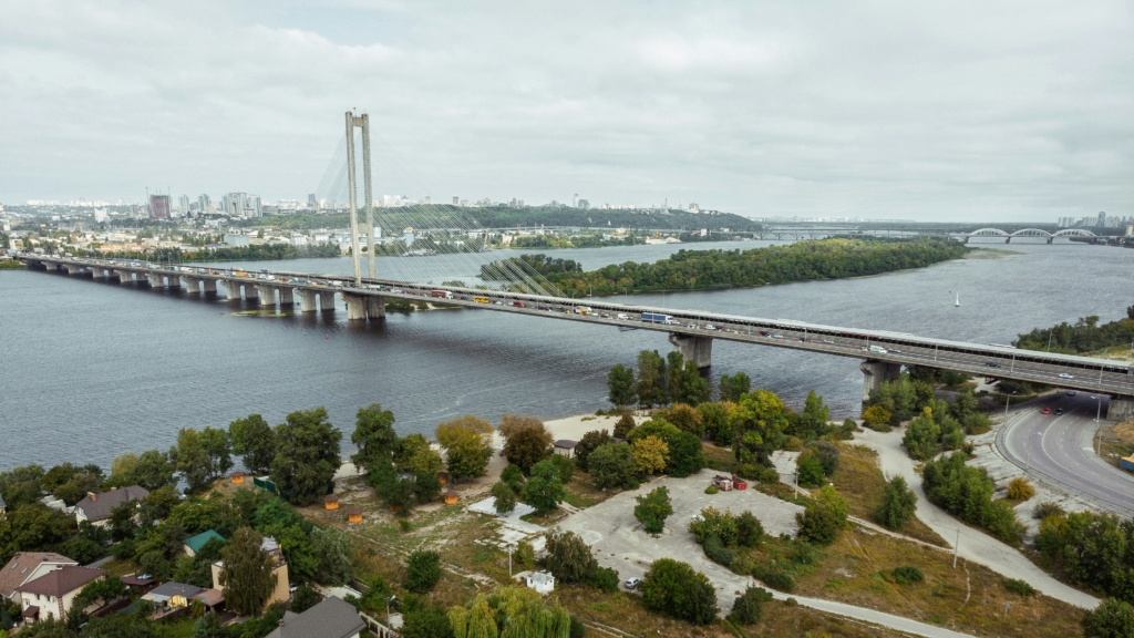 Київ обмежить рух Подільським та Південним мостами під час тривог 3 У Києві змінять рух Подільським і Південним мостами під час тривог – bit.ua0