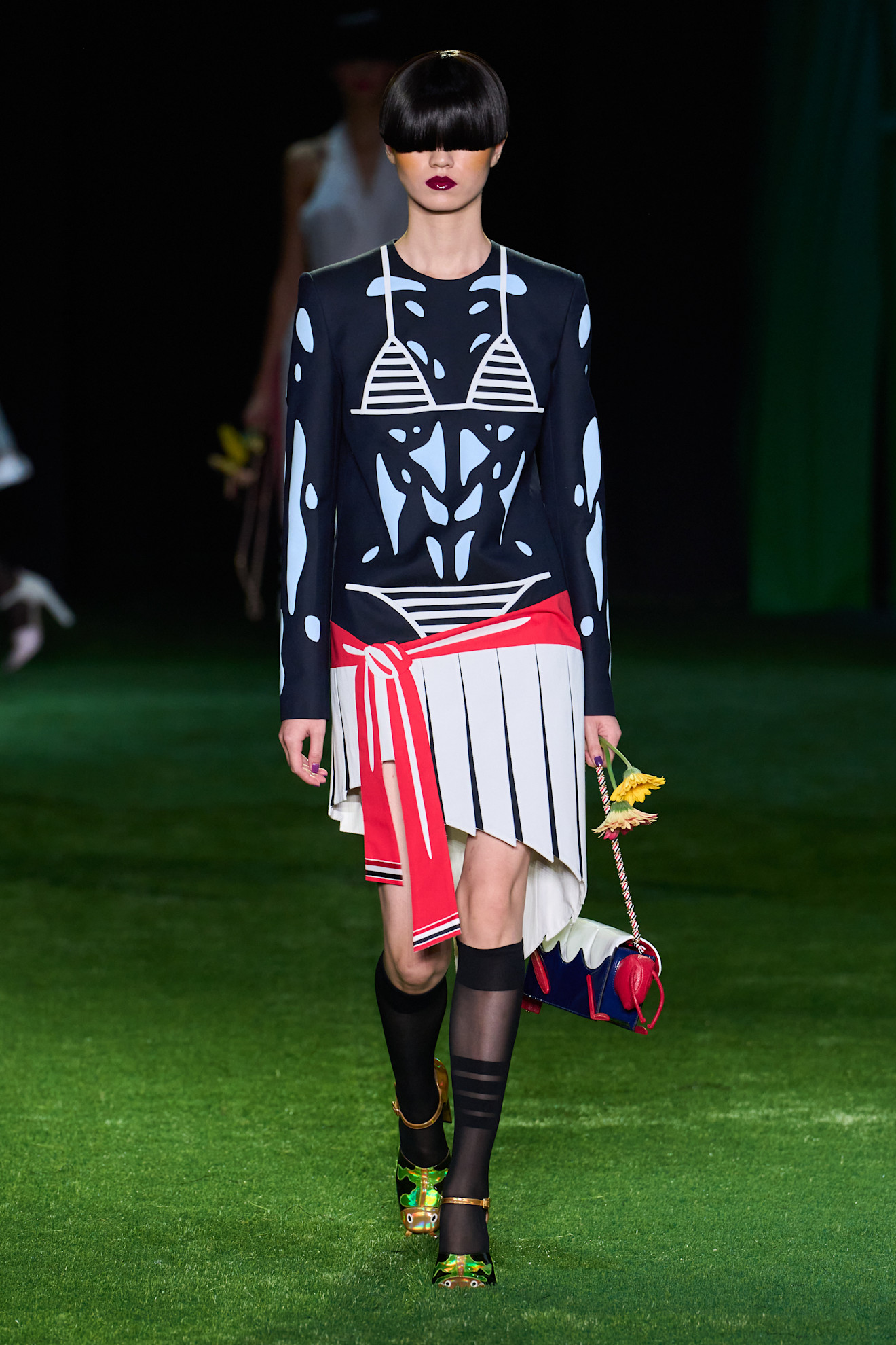 Народження метелика: роздивляємося нову колекцію Thom Browne весна-літо 202716