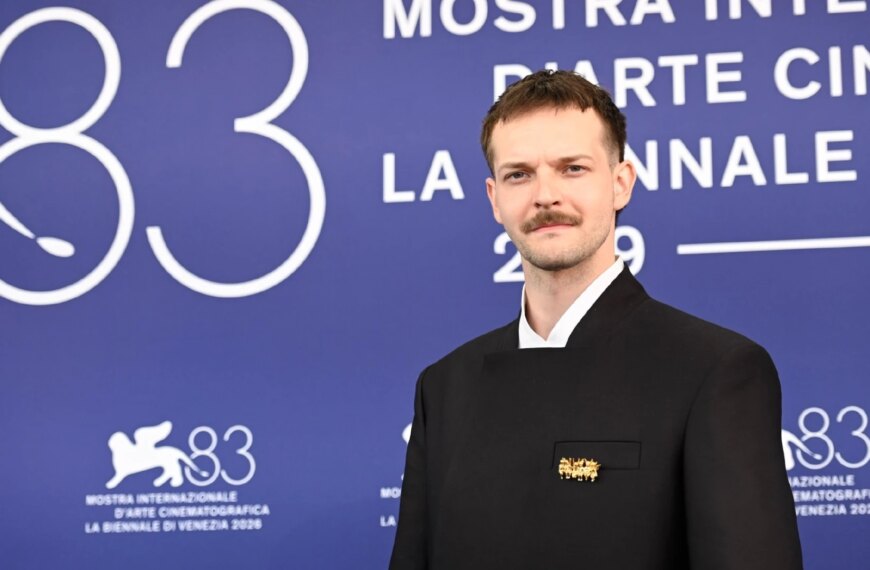 Павло Шпегун вдягнув українське на червоному хіднику Венеційського кінофестивалю
