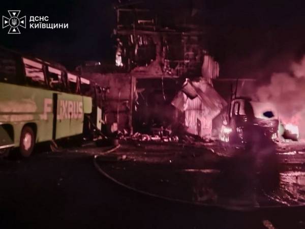 Росія атакувала Україну «шахедами»: ворожі дрони летіли по всій країні 16