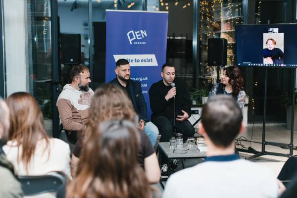 Автори-ветерани про есеїстику як емоційну пам'ять та фіксацію моменту 6