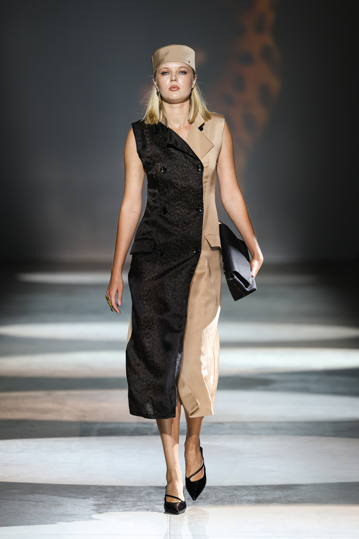 Чим запам`ятався четвертий день Ukrainian Fashion Week сезону весна-літо 202735