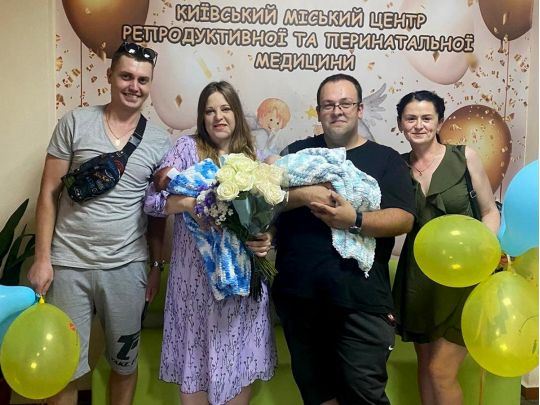 Таня Вороніна, яку спотворив сірчаною кислотою, народила двійню 6