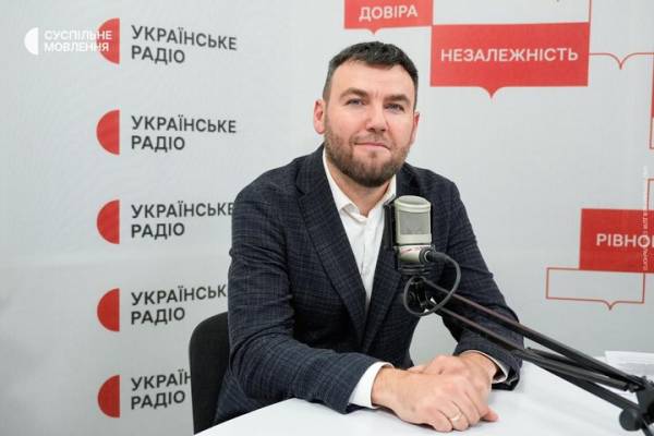 Артур Дронь підготує текст Радіодиктанту-2026, який зачитають двоє ведучих 8