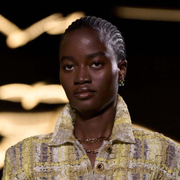 Рейчел Оджуромі: від нігерійських вулиць до подіуму Chanel SS27