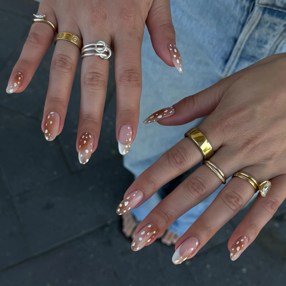 Bambi nails — головний тренд манікюру осені-20262