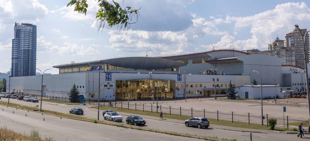 МВЦ обладнав укриття для 2200 відвідувачів 2 У МВЦ облаштували укриття для понад 2200 людей – bit.ua0