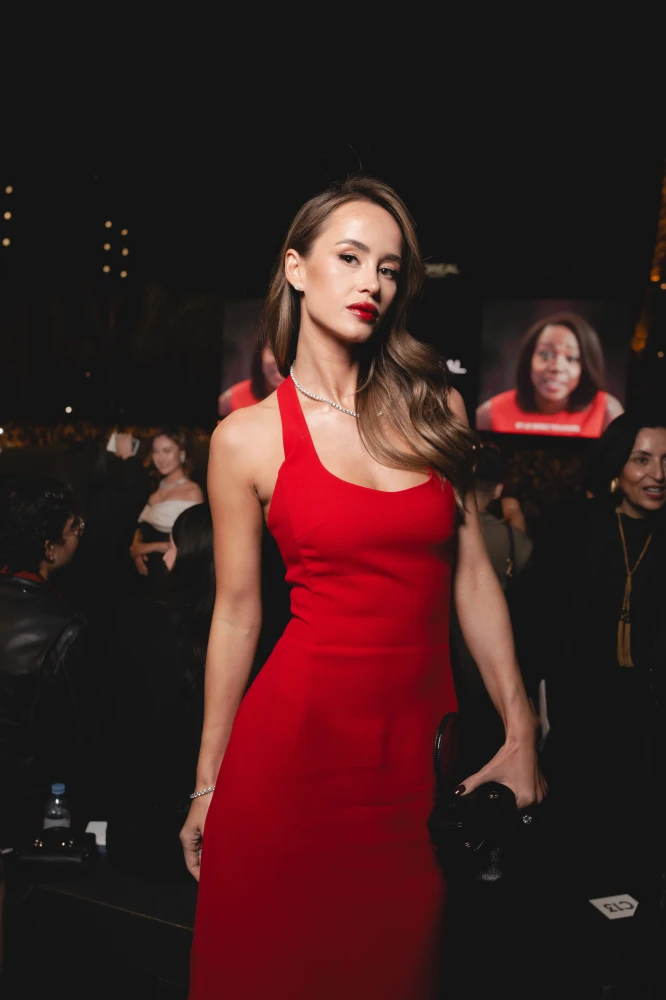 Катя Сільченко вийшла на подіум Le Défilé L’Oréal Paris 2026 разом з Кендалл Дженнер та Євою Лонгорією14