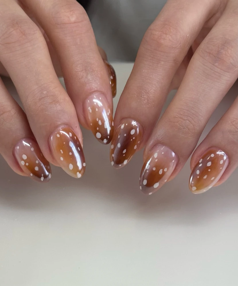 Bambi nails — головний тренд манікюру осені-20265
